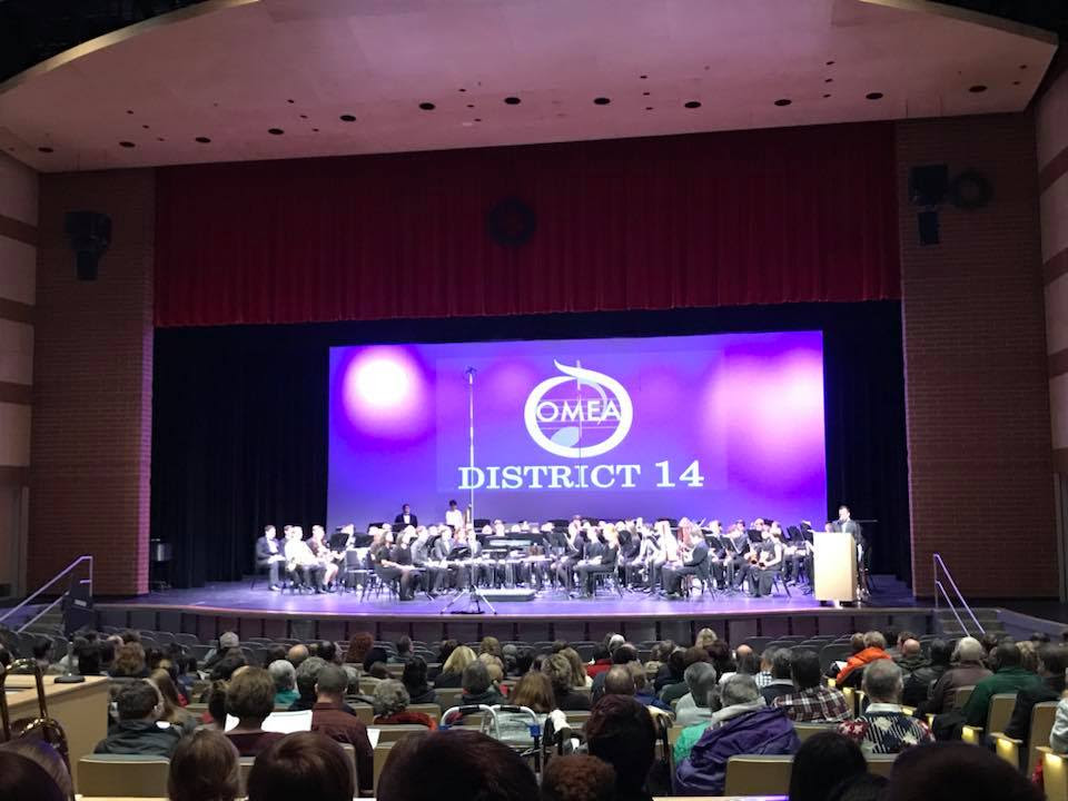 Picture of band students performing